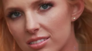 刚刚更新18禁美女裸露双奶头屁股网站